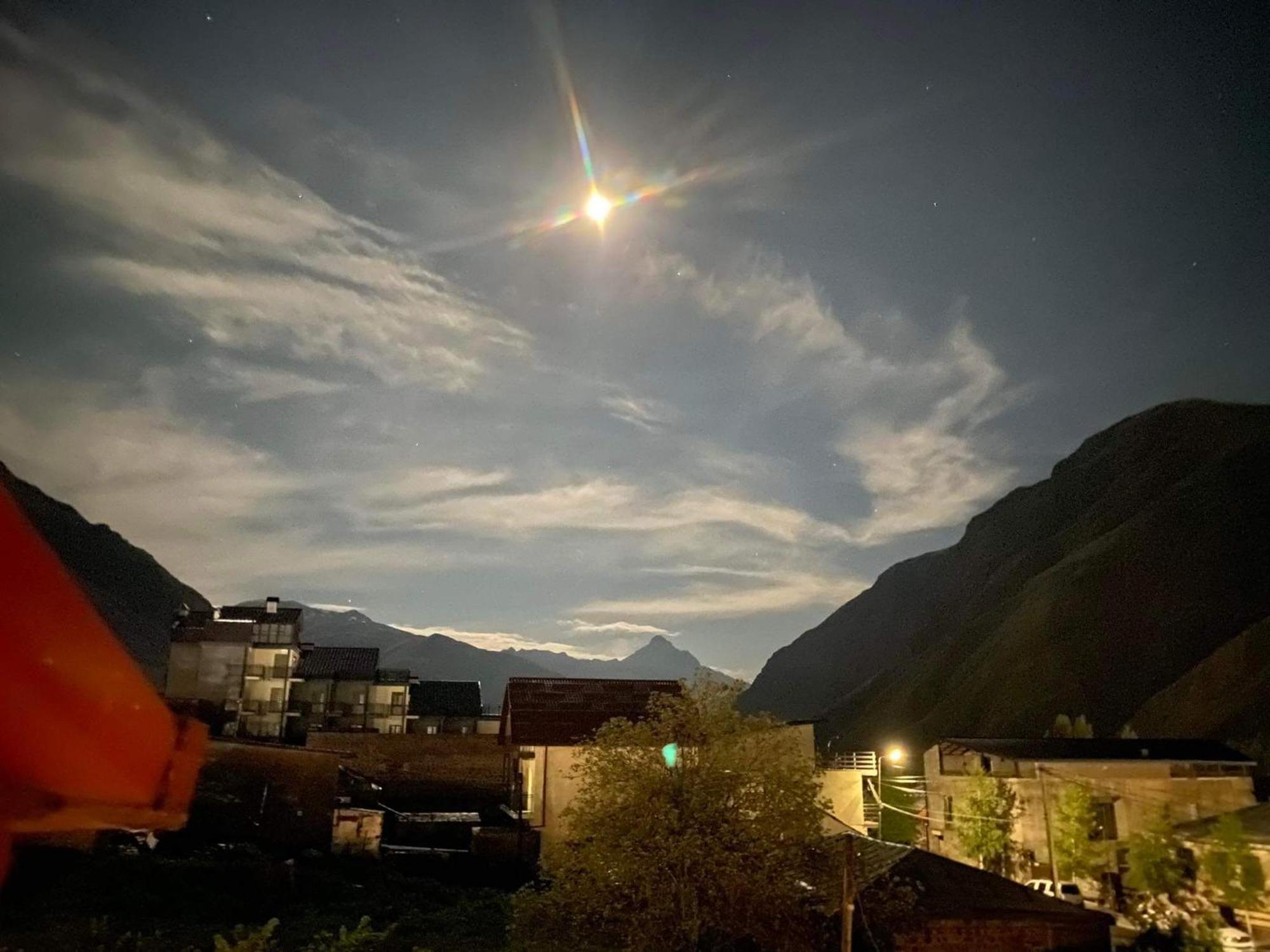 מלון Four Season In Kazbegi חדר תמונה