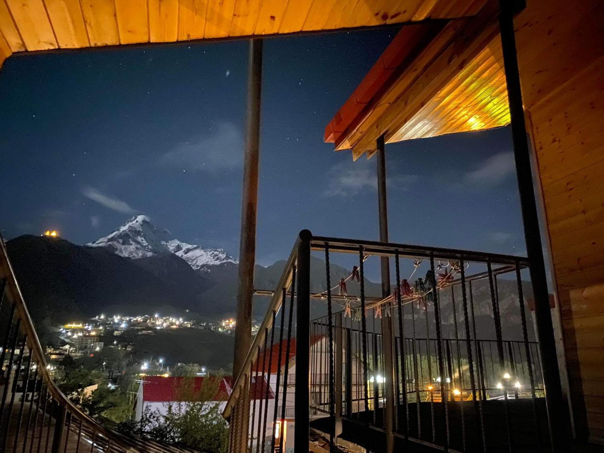 מלון Four Season In Kazbegi חדר תמונה