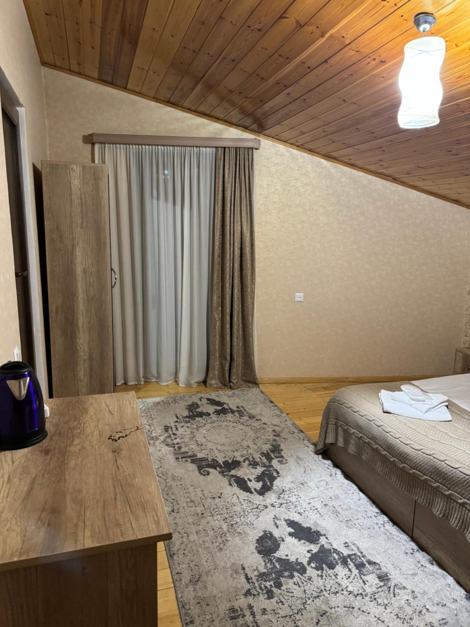 מלון Four Season In Kazbegi מראה חיצוני תמונה