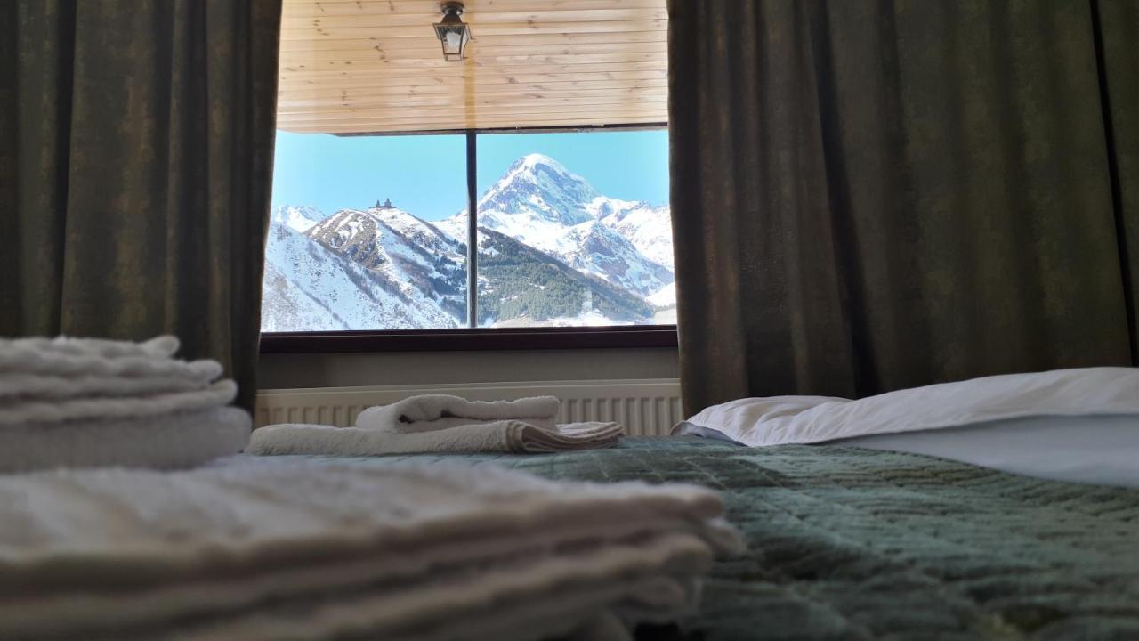 מלון Four Season In Kazbegi מראה חיצוני תמונה